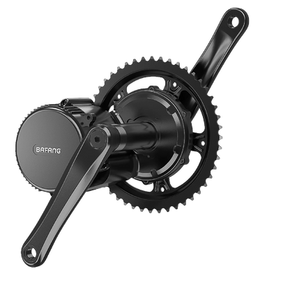 Bafang M215 Mittelmotor mit montiertem Kettenblatt und Kurbel – kompakter E-Bike Antrieb mit 250 W und 80 Nm Drehmoment.